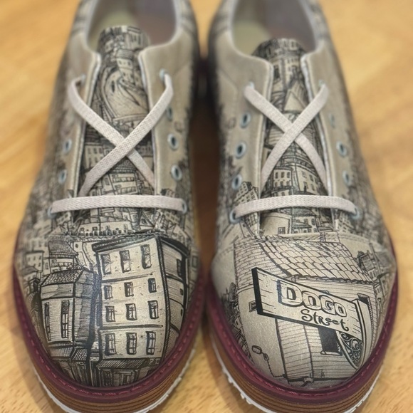 Dogo Oxfords new never worn - Picture 1 of 5